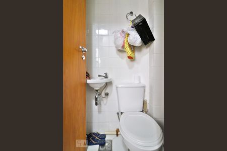 Apartamento para alugar com 130m², 4 quartos e 3 vagasBanheiro de Serviço