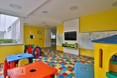 Apartamento para alugar com 130m², 4 quartos e 3 vagasÁrea Comum - Espaço Kids