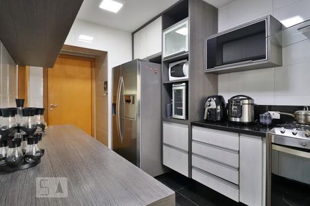 Apartamento para alugar com 130m², 4 quartos e 3 vagasCozinha