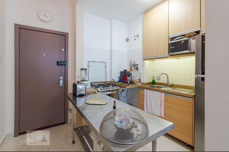 Apartamento à venda com 69m², 1 quarto e sem vagaCozinha