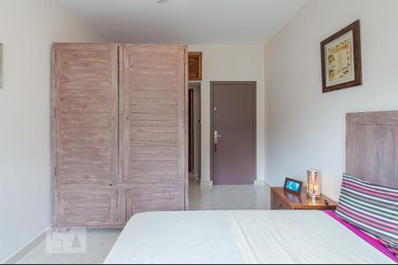 Apartamento à venda com 69m², 1 quarto e sem vagaQuarto