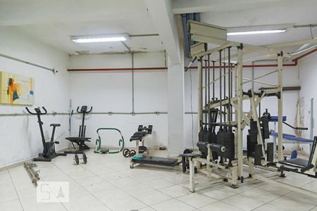 Apartamento à venda com 69m², 1 quarto e sem vagaAcademia