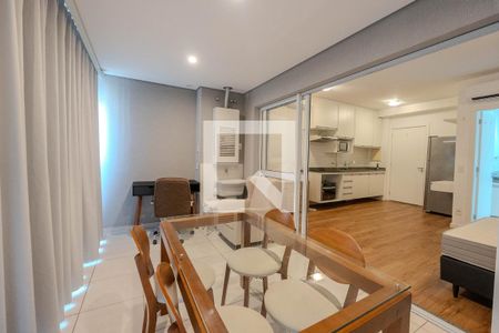 Studio para alugar com 40m², 1 quarto e 1 vaga Studio para alugar com 40m², 1 quarto e 1 vagaSacada