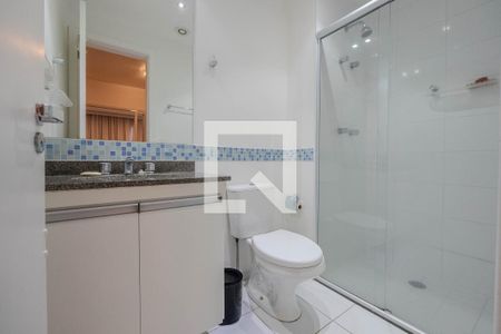 Banheiro de kitnet/studio para alugar com 1 quarto, 40m² em Bela Vista, São Paulo