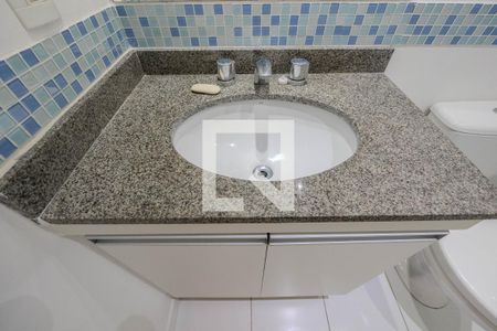 Studio para alugar com 40m², 1 quarto e 1 vaga Studio para alugar com 40m², 1 quarto e 1 vagaBanheiro