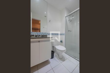 Banheiro de kitnet/studio para alugar com 1 quarto, 40m² em Bela Vista, São Paulo