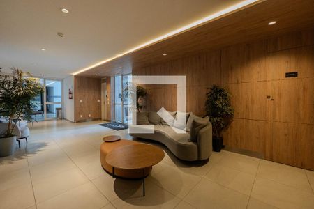 Studio para alugar com 40m², 1 quarto e 1 vaga Studio para alugar com 40m², 1 quarto e 1 vagaHall de entrada