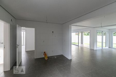 Casa de condomínio à venda com 407m², 4 quartos e 3 vagas Casa de condomínio à venda com 407m², 4 quartos e 3 vagasCozinha