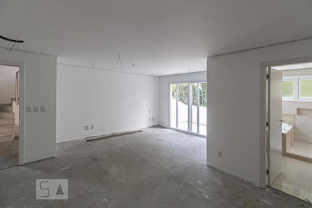 Casa de condomínio à venda com 407m², 4 quartos e 3 vagas Casa de condomínio à venda com 407m², 4 quartos e 3 vagasQuarto 3