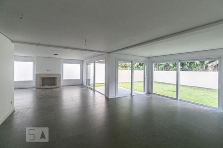 Sala de casa de condomínio à venda com 4 quartos, 407m² em Pedra Redonda, Porto Alegre