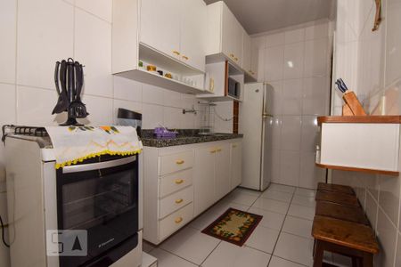 Apartamento para alugar com 105m², 3 quartos e 2 vagasCozinha