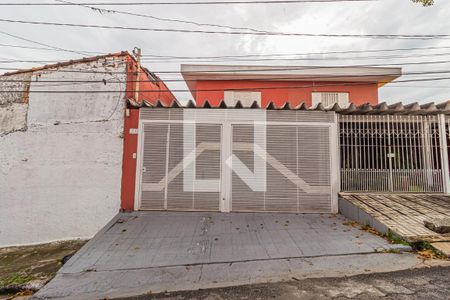 Fachada de casa à venda com 3 quartos, 145m² em Vila Alto de Santo André, Santo André