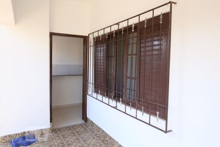 Casa para alugar com 50m², 2 quartos e 1 vagaArea Externa