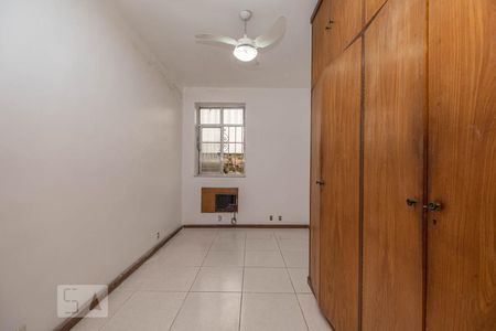 Quarto 1 de casa à venda com 3 quartos, 200m² em Tijuca, Rio de Janeiro