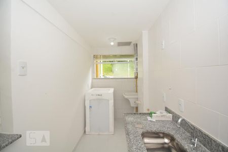 Apartamento para alugar com 48m², 2 quartos e 1 vagaCozinha e Área de Serviço