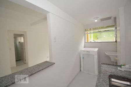 Apartamento para alugar com 48m², 2 quartos e 1 vagaCozinha e Área de Serviço