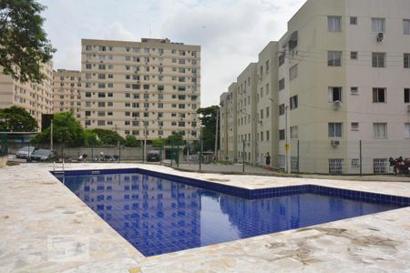 Apartamento para alugar com 48m², 2 quartos e 1 vagaÁrea comum - Piscina