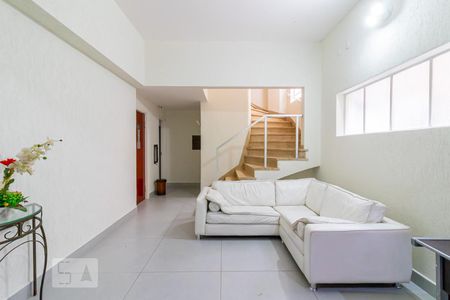 Apartamento à venda com 74m², 2 quartos e sem vagaHall Social
