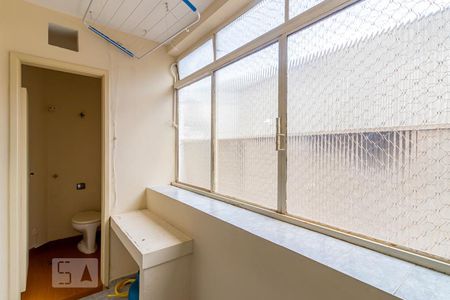 Apartamento à venda com 74m², 2 quartos e sem vagaÁrea de Serviço