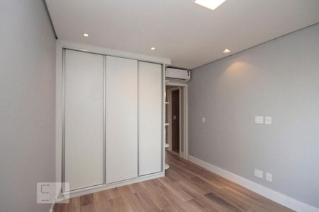 Apartamento para alugar com 104m², 2 quartos e sem vagaSuíte