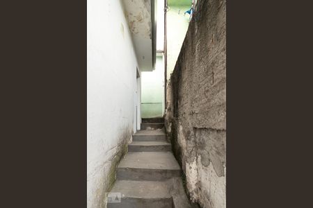 Casa para alugar com 36m², 1 quarto e sem vagaEscada de acesso 