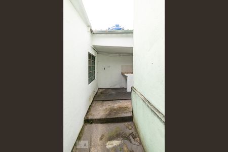 Casa para alugar com 36m², 1 quarto e sem vagaÁrea de serviço 