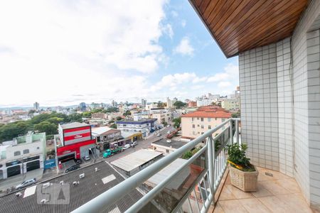 Apartamento para alugar com 97m², 4 quartos e 2 vagasVaranda da Suíte