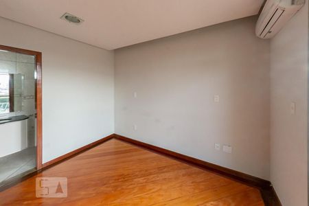 Apartamento para alugar com 97m², 4 quartos e 2 vagasQuarto Suíte