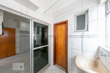 Apartamento para alugar com 97m², 4 quartos e 2 vagasÁrea de Serviço