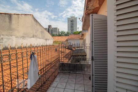 Casa à venda com 170m², 3 quartos e 2 vagasSacada Quarto 1