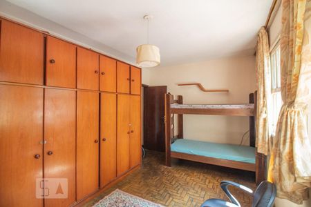 Casa à venda com 170m², 3 quartos e 2 vagasQuarto 3