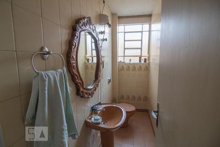 Lavabo de casa à venda com 3 quartos, 170m² em Nova Piraju, São Paulo