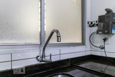 Apartamento à venda com 66m², 2 quartos e sem vaga Apartamento à venda com 66m², 2 quartos e sem vagaCozinha - Torneira