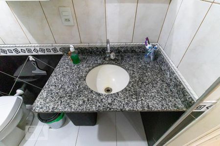 Apartamento à venda com 66m², 2 quartos e sem vaga Apartamento à venda com 66m², 2 quartos e sem vagaBanheiro