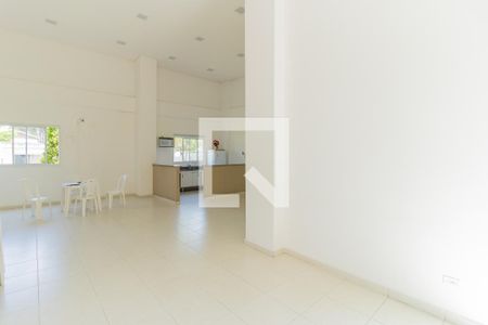 Apartamento para alugar com 54m², 2 quartos e 1 vaga Apartamento para alugar com 54m², 2 quartos e 1 vagaÁrea comum - Salão de festas