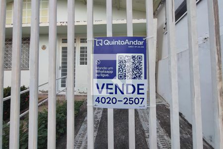 Casa à venda com 288m², 2 quartos e 2 vagasPlaca