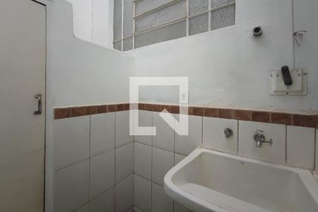 Casa à venda com 288m², 2 quartos e 2 vagasÁrea de Serviço