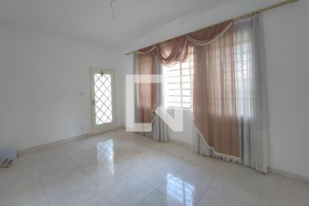 Sala de Estar de casa à venda com 2 quartos, 288m² em Cambuí, Campinas