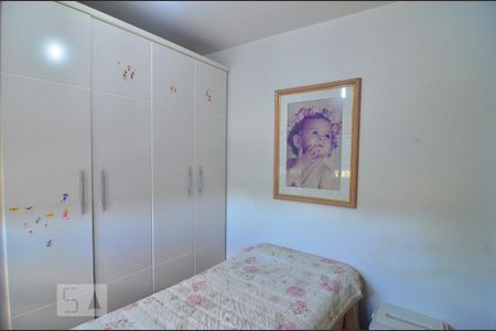 Casa de condomínio à venda com 93m², 3 quartos e 2 vagasQuarto 2