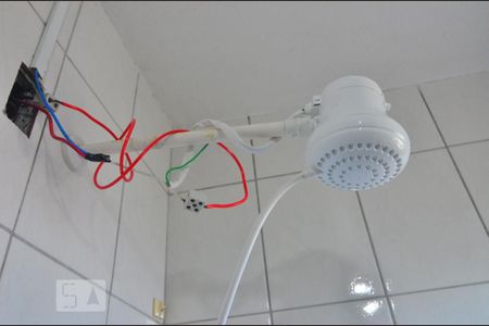 Casa de condomínio à venda com 93m², 3 quartos e 2 vagasBanheiro