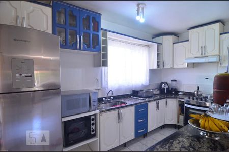 Casa de condomínio à venda com 93m², 3 quartos e 2 vagasCozinha