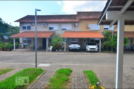 Casa de condomínio à venda com 93m², 3 quartos e 2 vagasVista sala