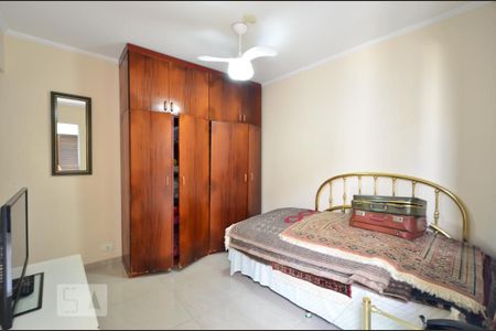 Casa à venda com 450m², 6 quartos e 4 vagasSuíte 3