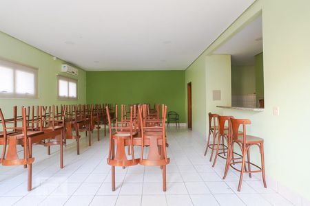 Apartamento à venda com 105m², 3 quartos e 2 vagas Apartamento à venda com 105m², 3 quartos e 2 vagasÁrea comum - Salão de festas