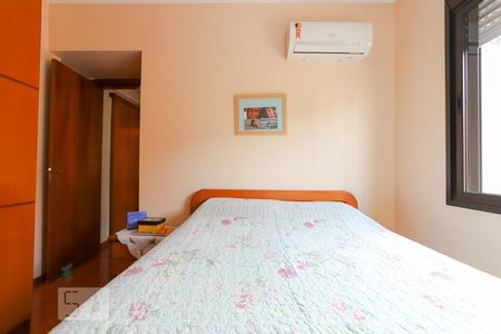 Apartamento à venda com 105m², 3 quartos e 2 vagas Apartamento à venda com 105m², 3 quartos e 2 vagasQuarto 2