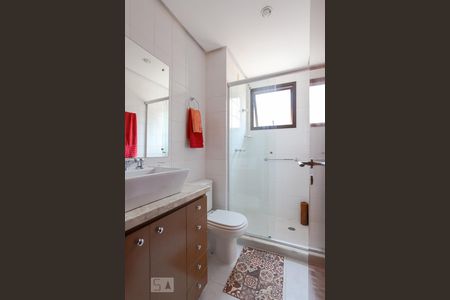 Apartamento à venda com 105m², 3 quartos e 2 vagas Apartamento à venda com 105m², 3 quartos e 2 vagasBanheiro 2