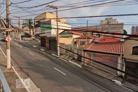 Vista de casa à venda com 3 quartos, 200m² em Vila Isolina Mazzei, São Paulo