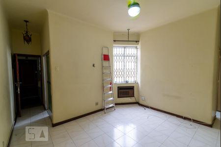 Sala de apartamento para alugar com 2 quartos, 69m² em Vila Isabel, Rio de Janeiro