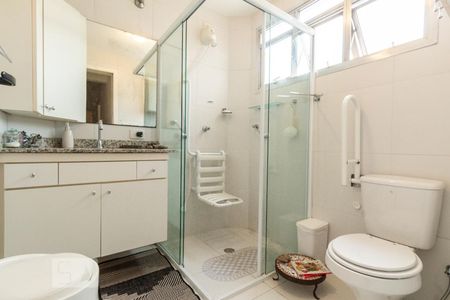 Apartamento à venda com 97m², 2 quartos e sem vaga Apartamento à venda com 97m², 2 quartos e sem vagaBanheiro