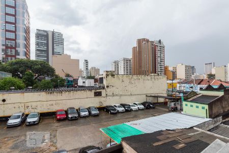 Apartamento à venda com 97m², 2 quartos e sem vaga Apartamento à venda com 97m², 2 quartos e sem vagaÁrea de serviço - vista